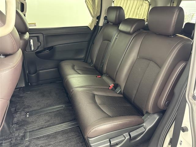 Nissan ELGRAND 2021 8338871-7