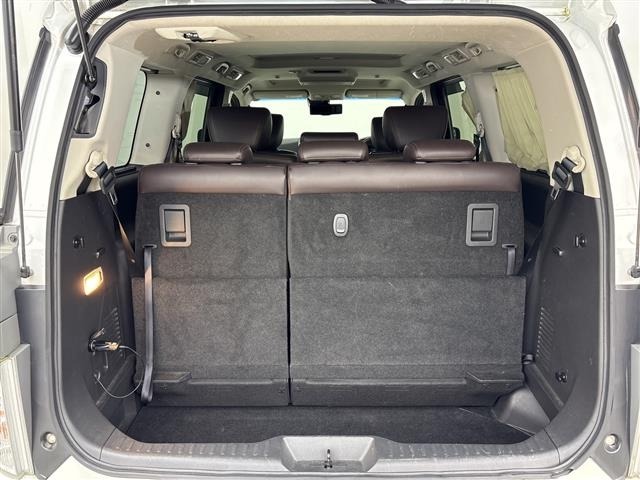 Nissan ELGRAND 2021 8338871-9