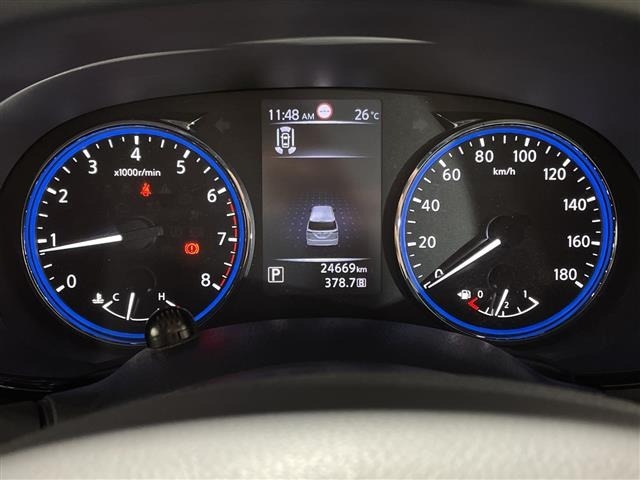 Nissan ELGRAND 2021 8338872-10