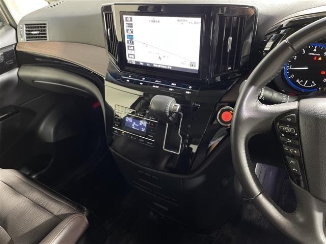 Nissan ELGRAND 2021 8338872-11