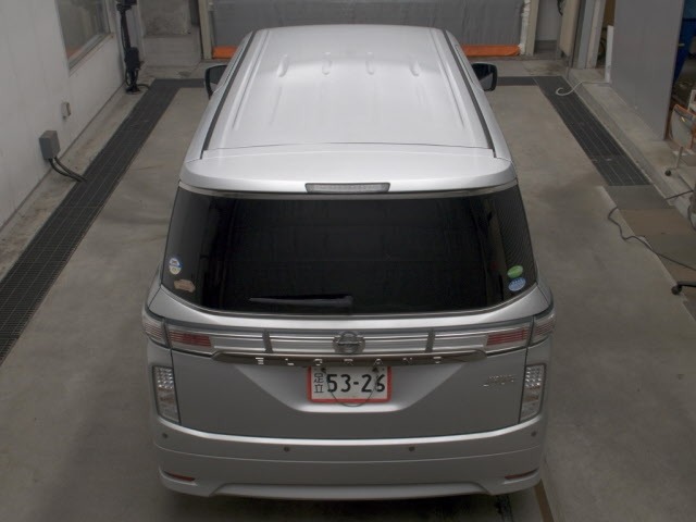 Nissan ELGRAND 2018 8338873-7