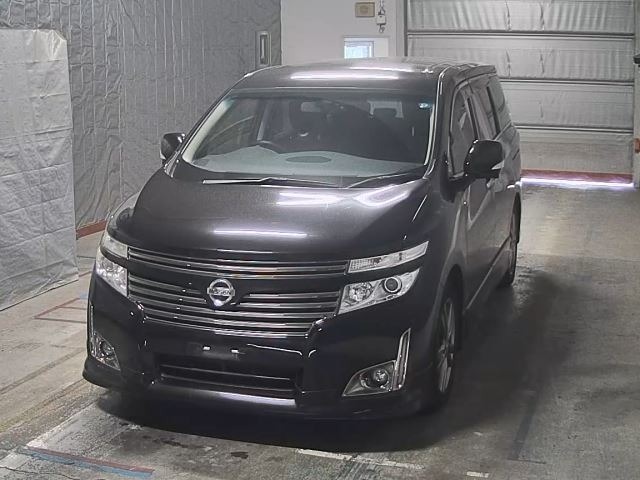 Nissan ELGRAND 2012 8338875-0