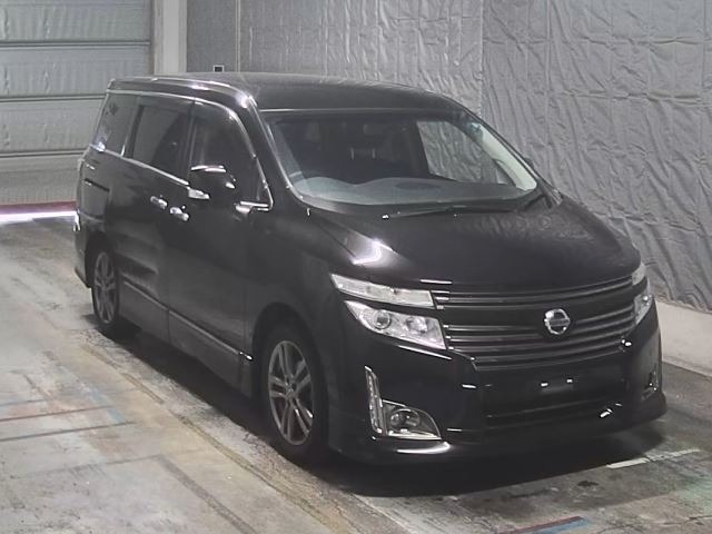 Nissan ELGRAND 2012 8338875-7