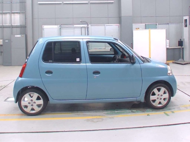 Daihatsu ESSE 2009 8326568-3