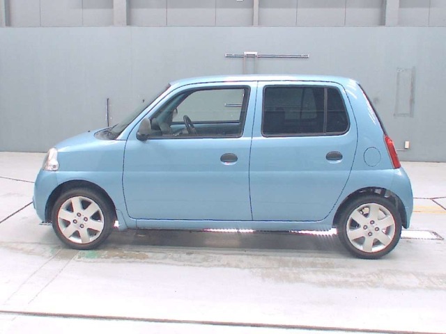 Daihatsu ESSE 2009 8326568-4
