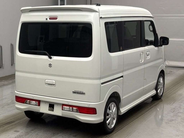 Suzuki EVERY WAGON 2026 8325341-1