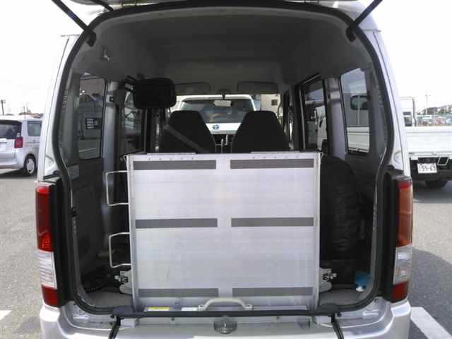 Suzuki EVERY WAGON 2008 8325352-10