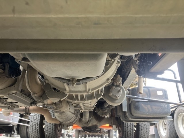 Isuzu FORWARD 2015 8330277-10