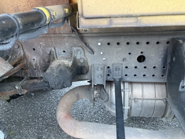 Isuzu FORWARD 2015 8330277-16