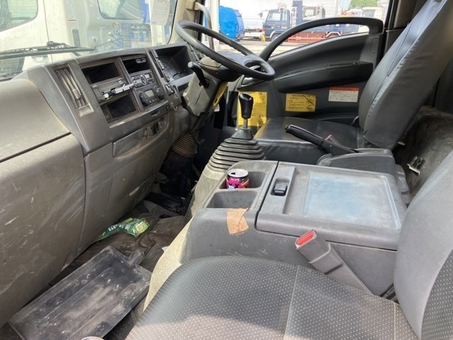 Isuzu FORWARD 2015 8330277-5