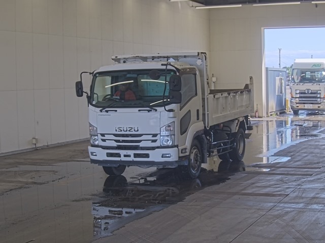 Isuzu FORWARD 2015 8330520-0