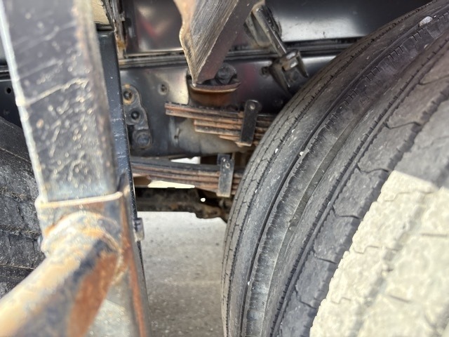 Isuzu FORWARD 2015 8330520-8