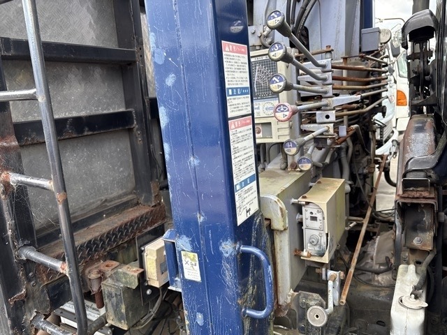 Isuzu FORWARD 1999 8330522-19