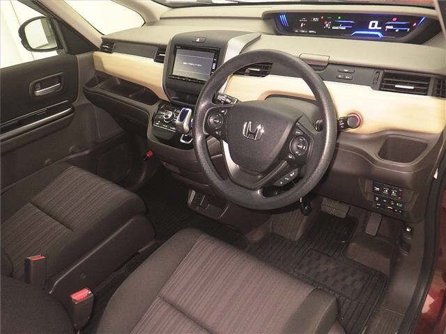 Honda FREED 2017 8324200-3