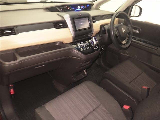 Honda FREED 2017 8324200-4