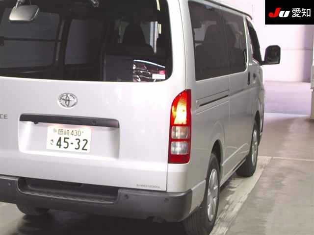 Toyota HIACE VAN 2023 8338929-8