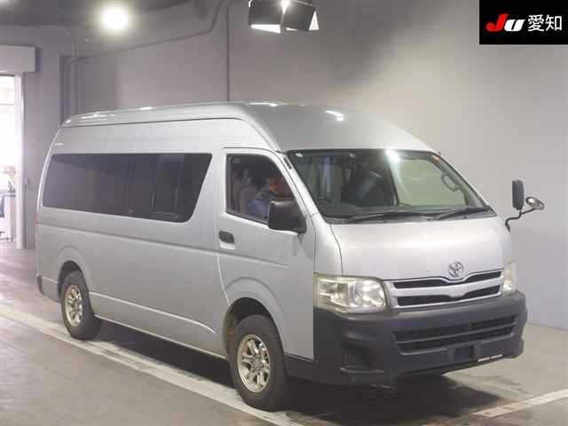 Toyota HIACE VAN 2011 8338930-0