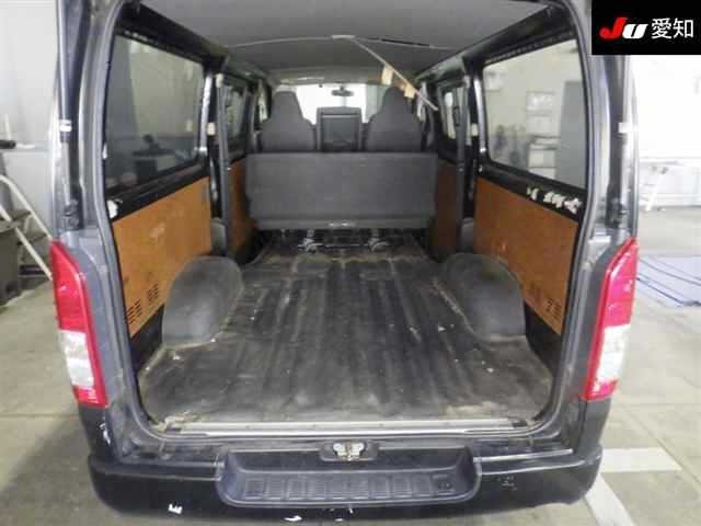 Toyota HIACE VAN 2017 8338931-4