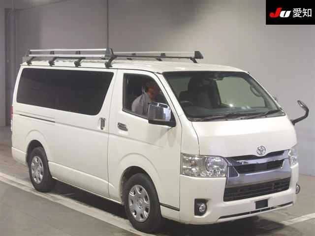 Toyota HIACE VAN 2021 8338938-0