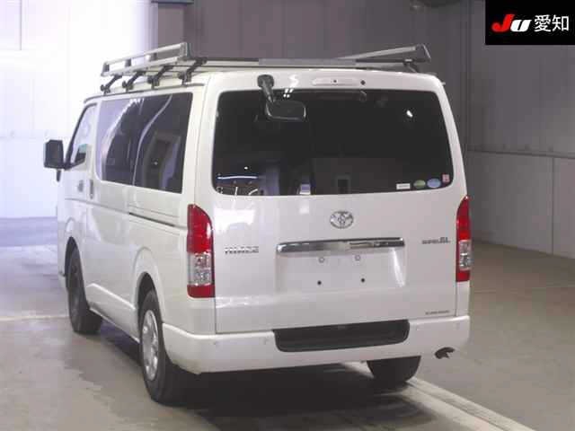 Toyota HIACE VAN 2021 8338938-1