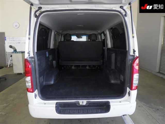Toyota HIACE VAN 2021 8338938-4