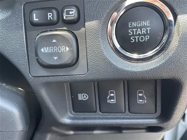 Toyota HIACE VAN 2023 8338955-11