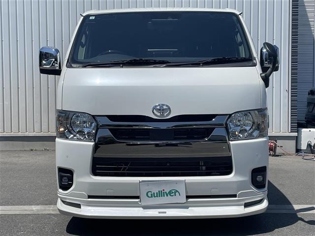 Toyota HIACE VAN 2023 8338955-16
