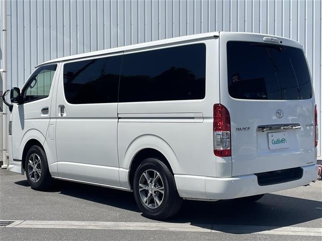 Toyota HIACE VAN 2023 8338955-21