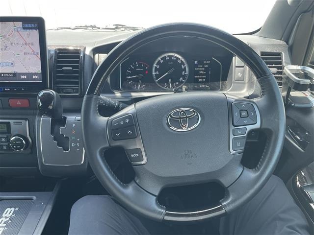 Toyota HIACE VAN 2023 8338955-3