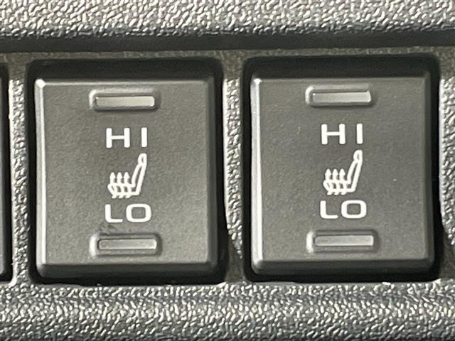 Toyota HIACE VAN 2026 8339041-17