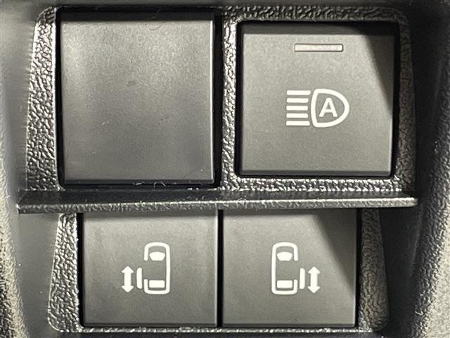 Toyota HIACE VAN 2026 8339041-18