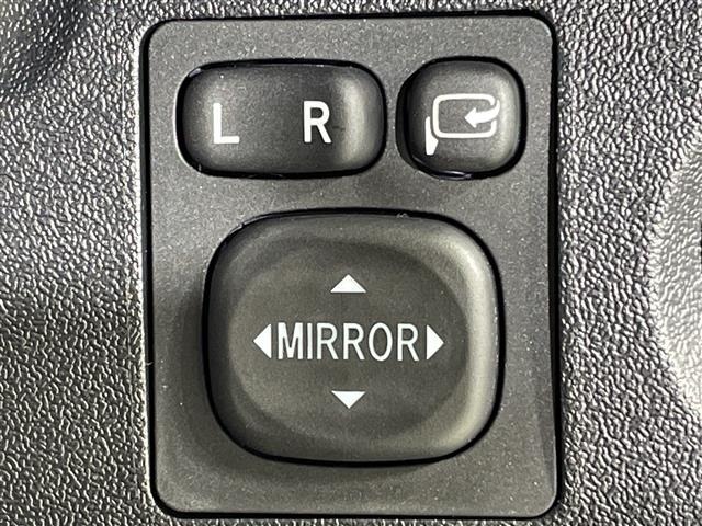 Toyota HIACE VAN 2026 8339041-2