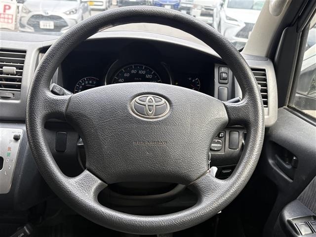 Toyota HIACE VAN 2014 8339042-2