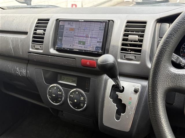 Toyota HIACE VAN 2014 8339042-6