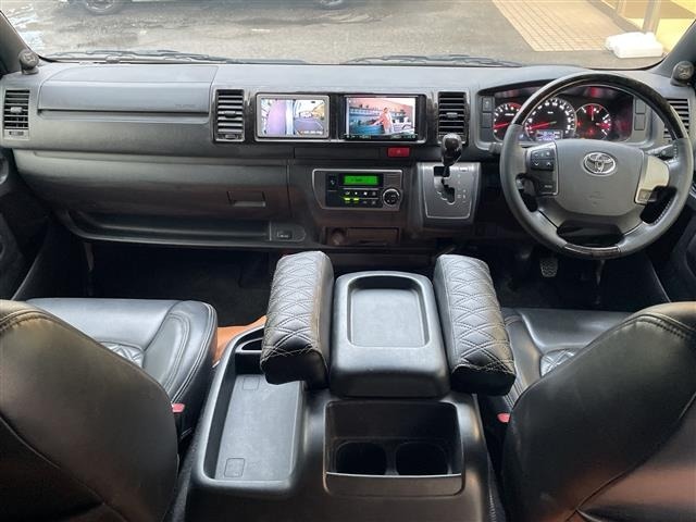 Toyota HIACE VAN 2019 8339043-14