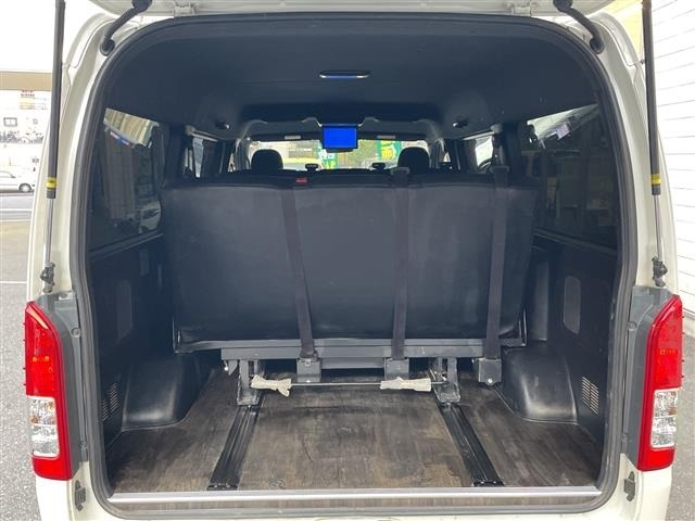 Toyota HIACE VAN 2019 8339043-22
