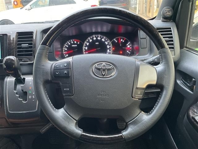 Toyota HIACE VAN 2019 8339043-4