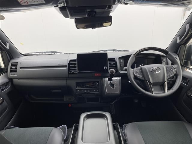 Toyota HIACE VAN 2026 8339045-15