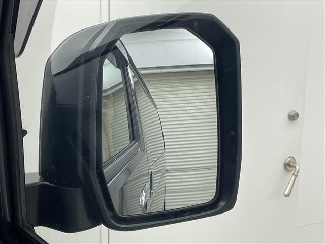 Toyota HIACE VAN 2026 8339045-20