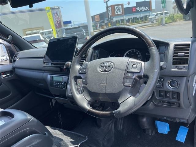 Toyota HIACE VAN 2022 8339046-21