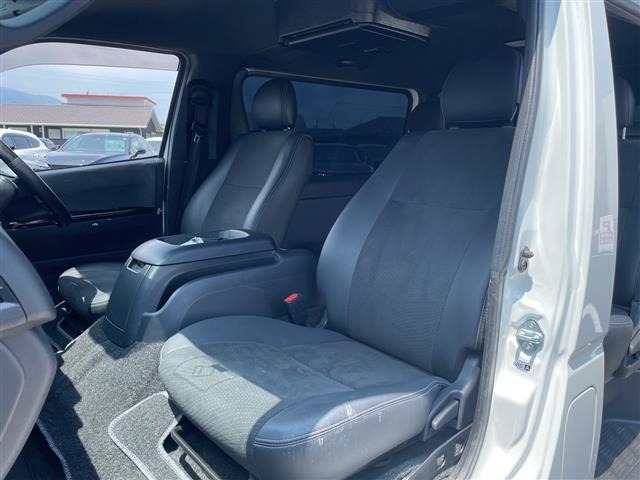 Toyota HIACE VAN 2022 8339046-5