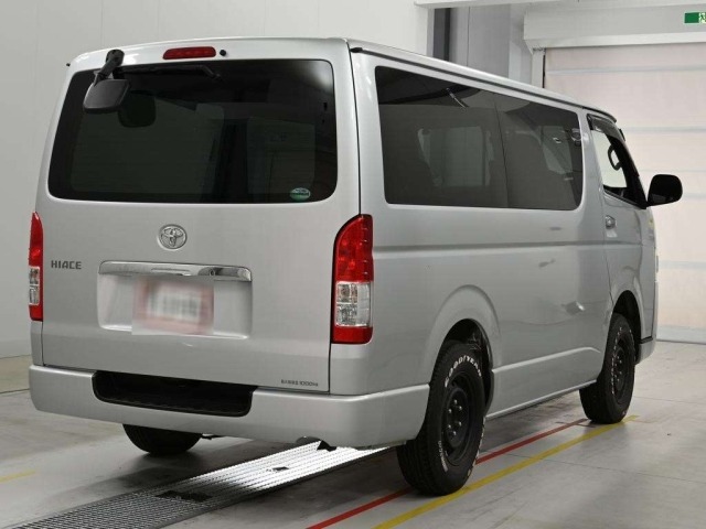 Toyota HIACE VAN 2015 8339050-1