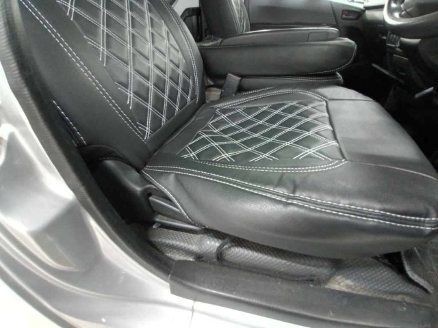 Toyota HIACE VAN 2015 8339050-10