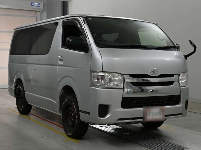 Toyota HIACE VAN 2015 8339050-5