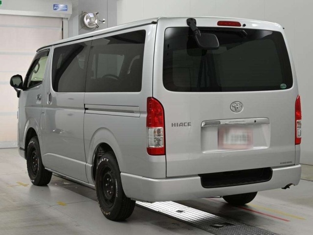 Toyota HIACE VAN 2015 8339050-6