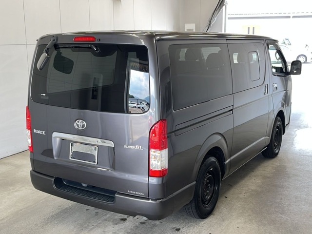 Toyota HIACE VAN 2020 8339051-1