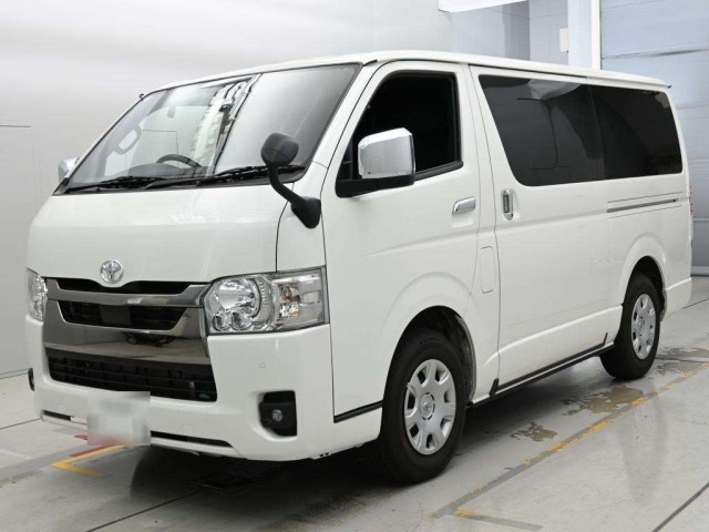 Toyota HIACE VAN 2025 8339053-0