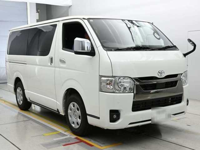 Toyota HIACE VAN 2025 8339053-5