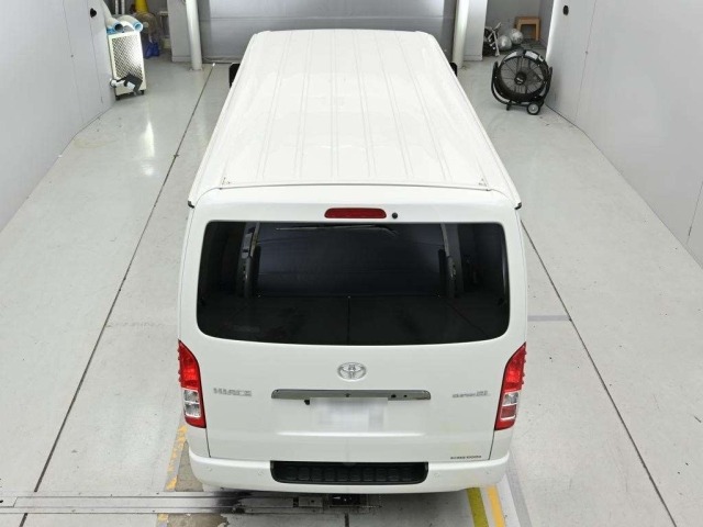 Toyota HIACE VAN 2025 8339053-8