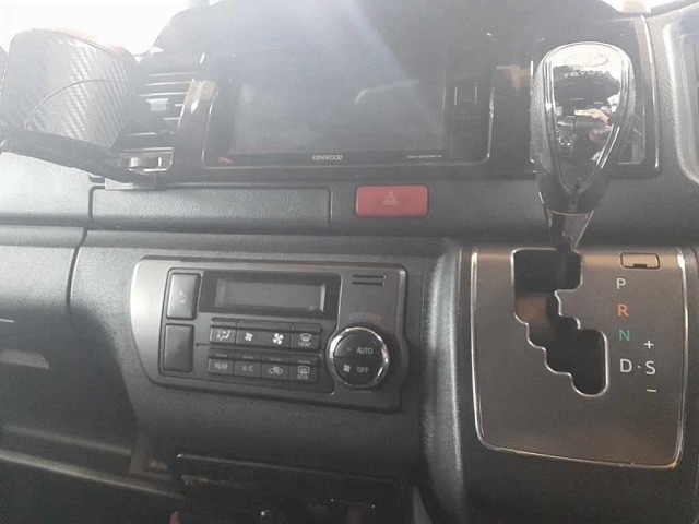 Toyota HIACE VAN 2021 8339057-12